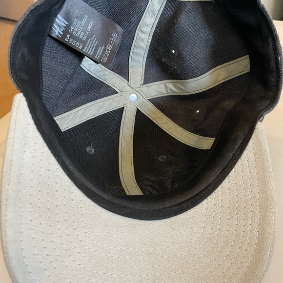 Mens hat - Picture 4 of 4